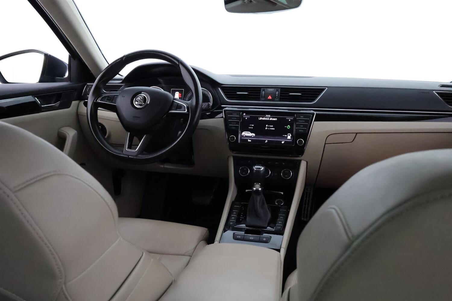 Skoda Superb vaihtoauto