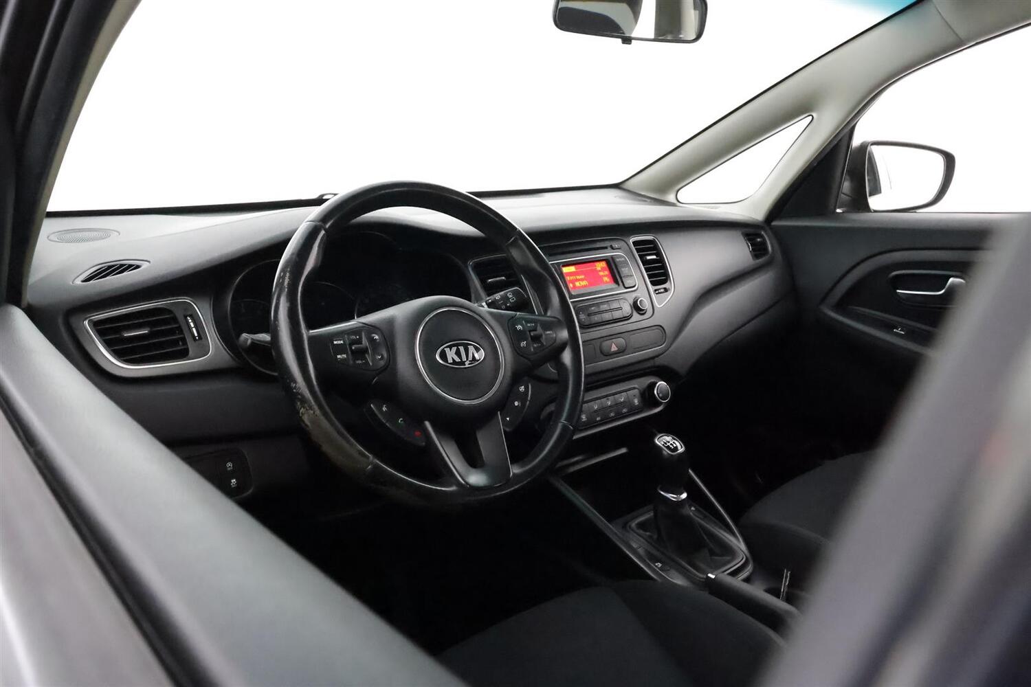 Kia Carens vaihtoauto