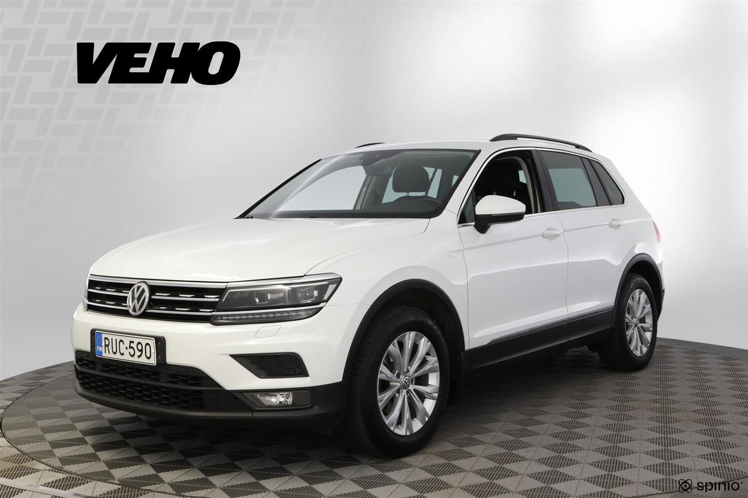 Volkswagen Tiguan vaihtoauto