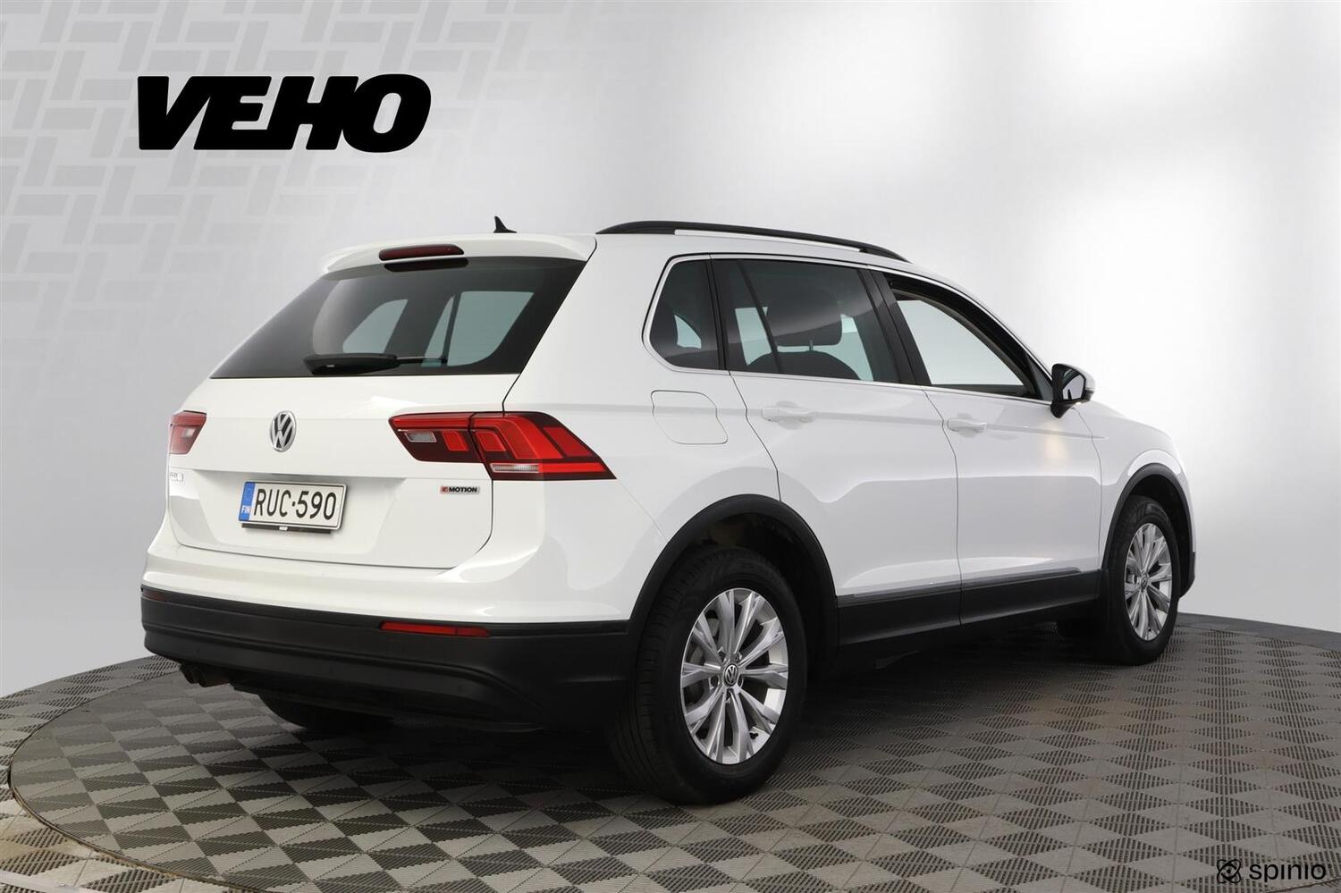 Volkswagen Tiguan vaihtoauto