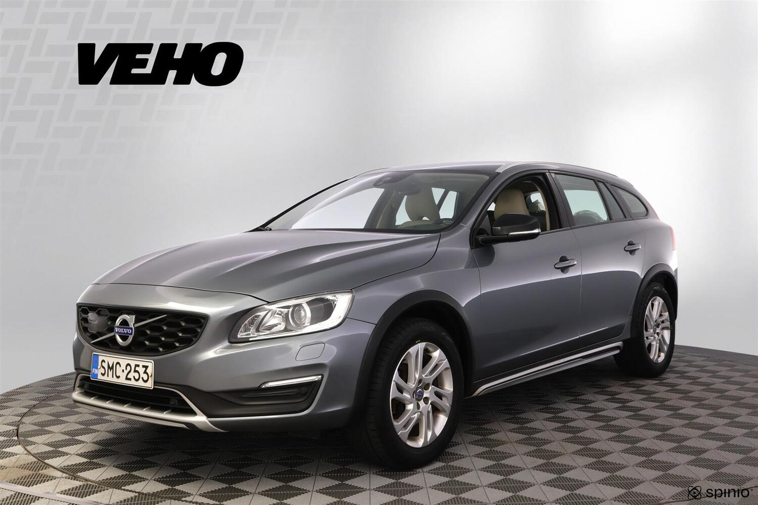 Volvo V60 Cross Country vaihtoauto