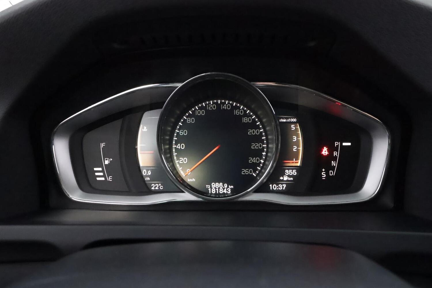 Volvo V60 Cross Country vaihtoauto