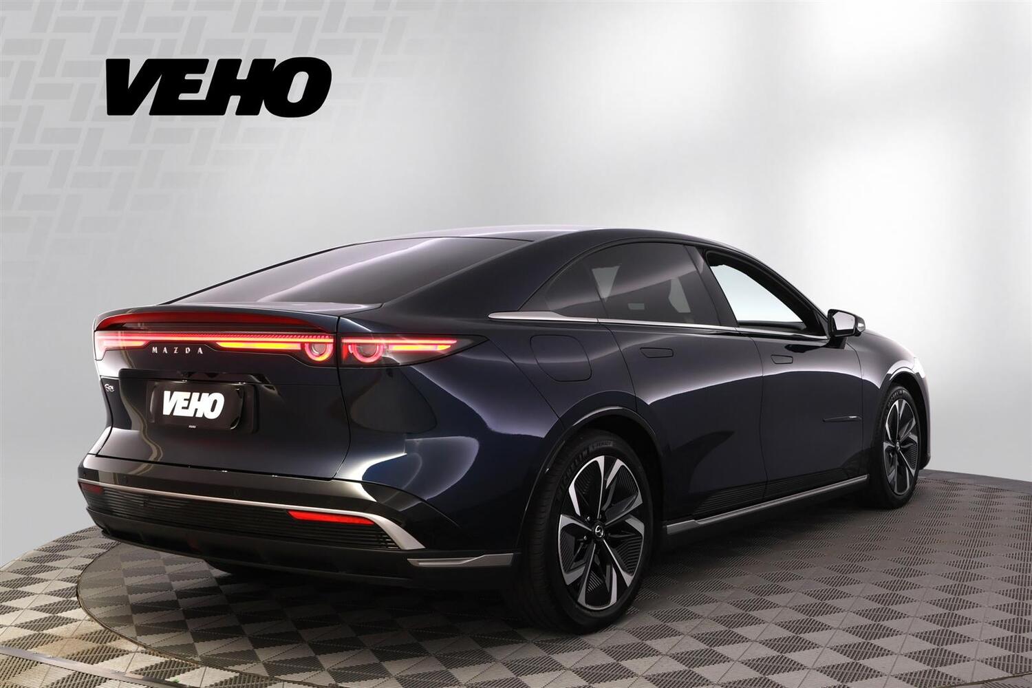 Mazda 6 vaihtoauto