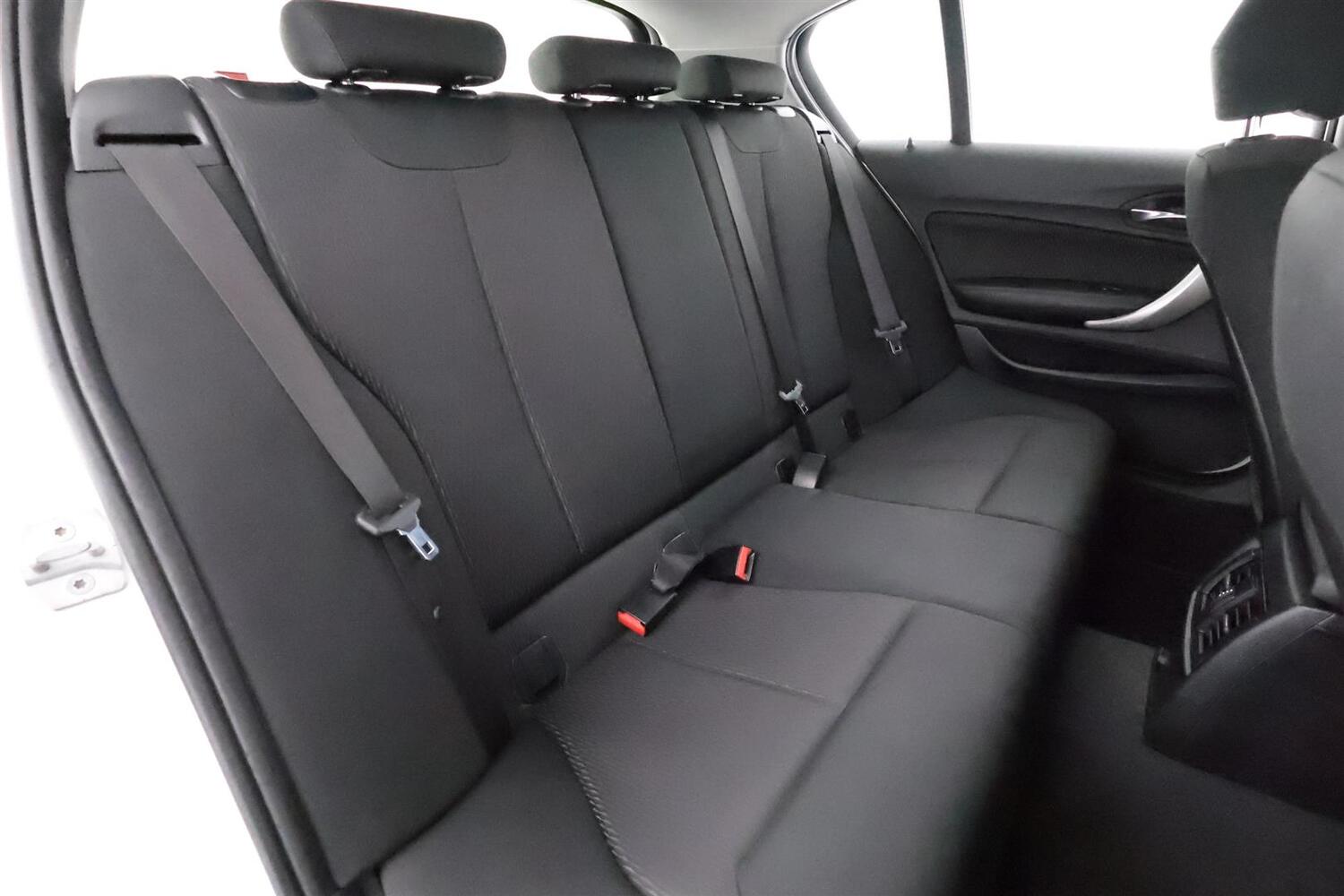 BMW 118 vaihtoauto