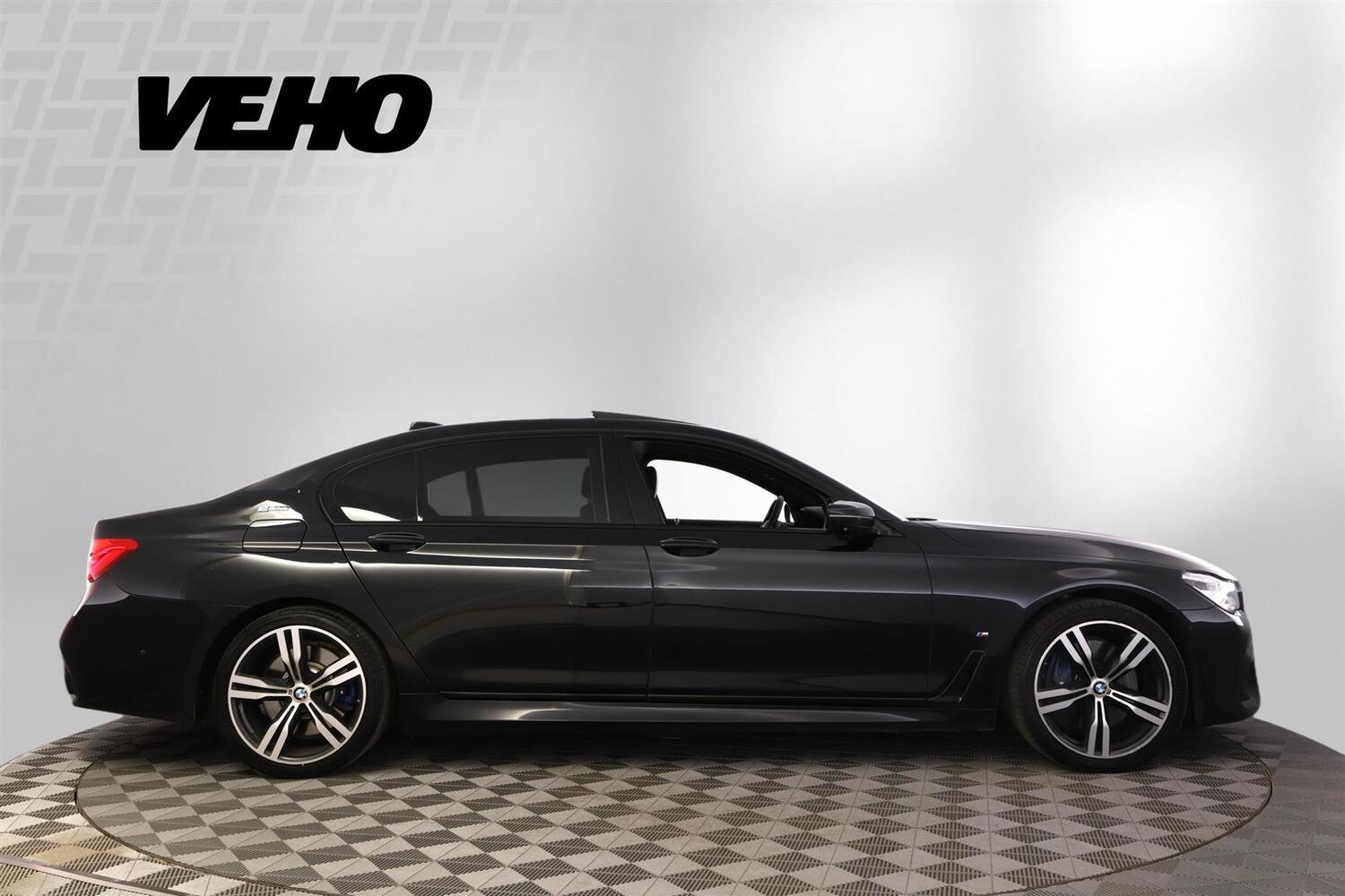 BMW 740 vaihtoauto