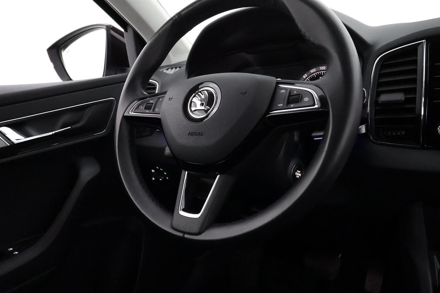 Skoda Karoq vaihtoauto