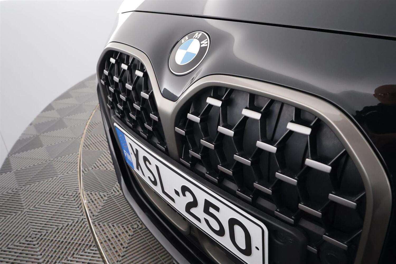 BMW M440i vaihtoauto
