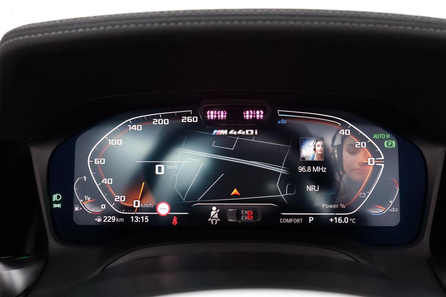BMW M440i vaihtoauto