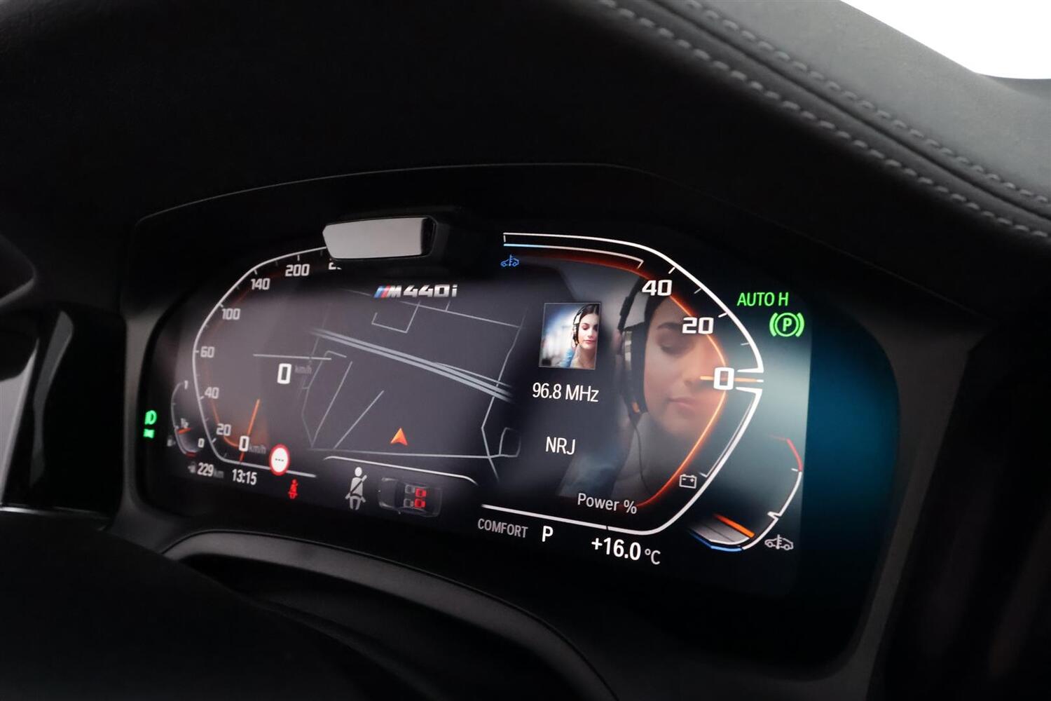 BMW M440i vaihtoauto