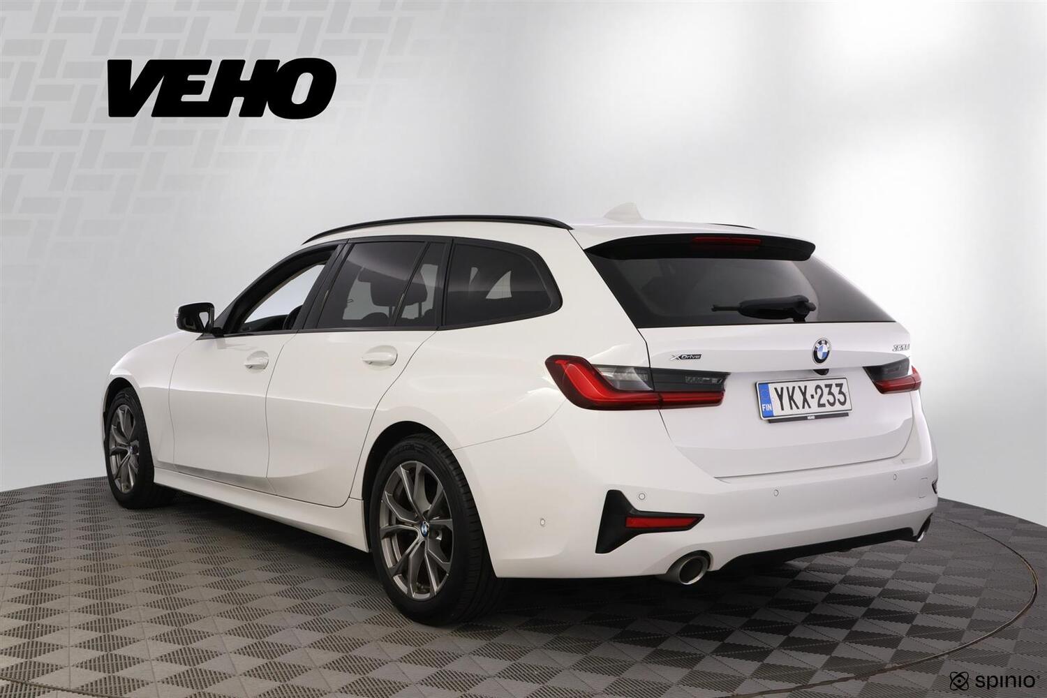 BMW 320 vaihtoauto
