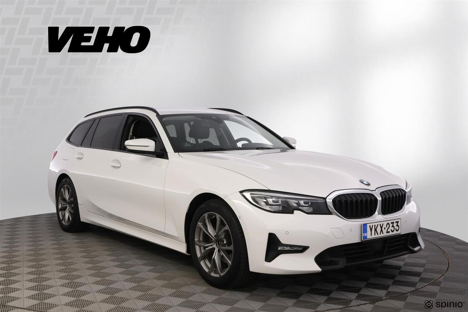 BMW 320 vaihtoauto