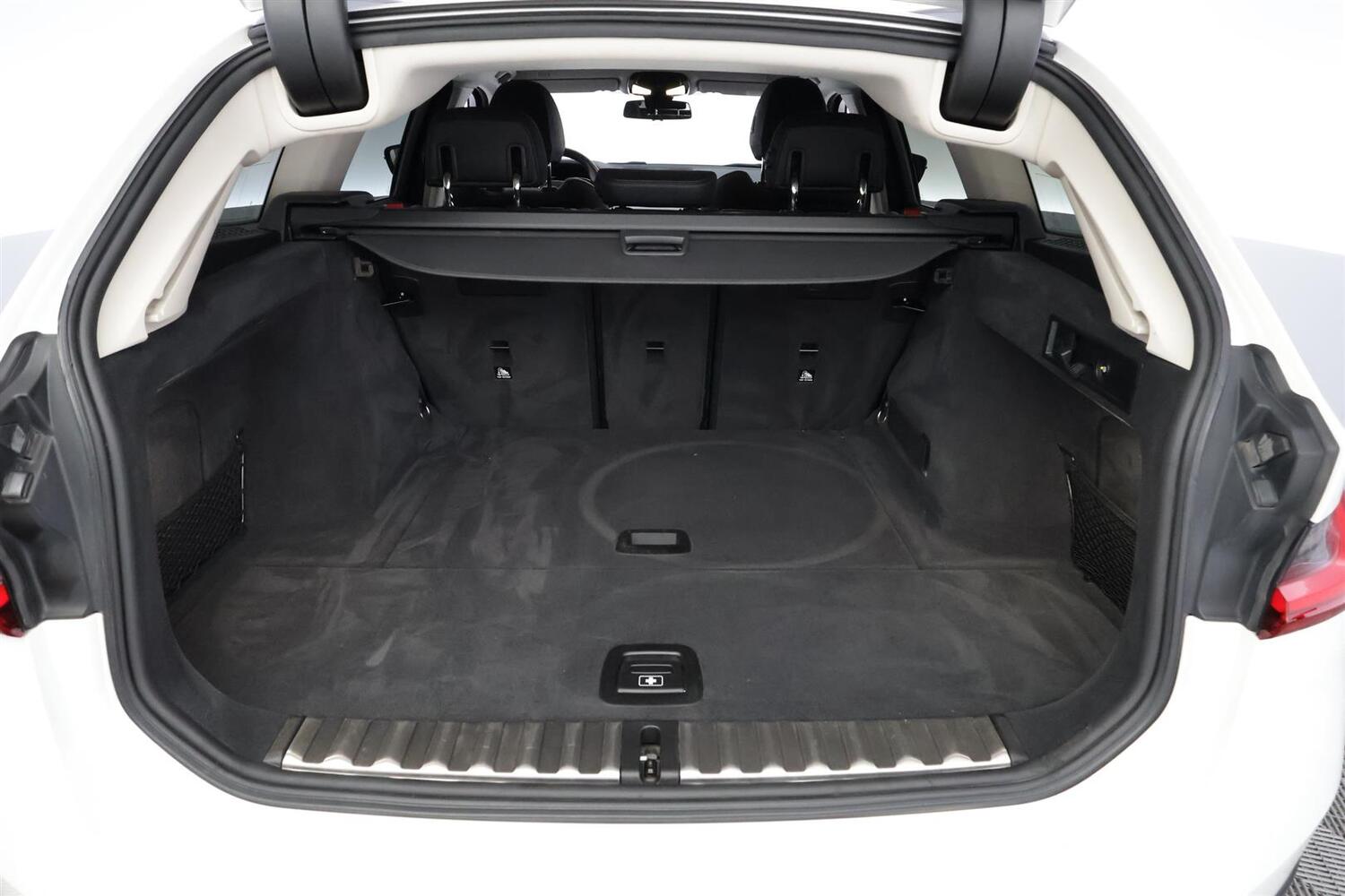 BMW 320 vaihtoauto