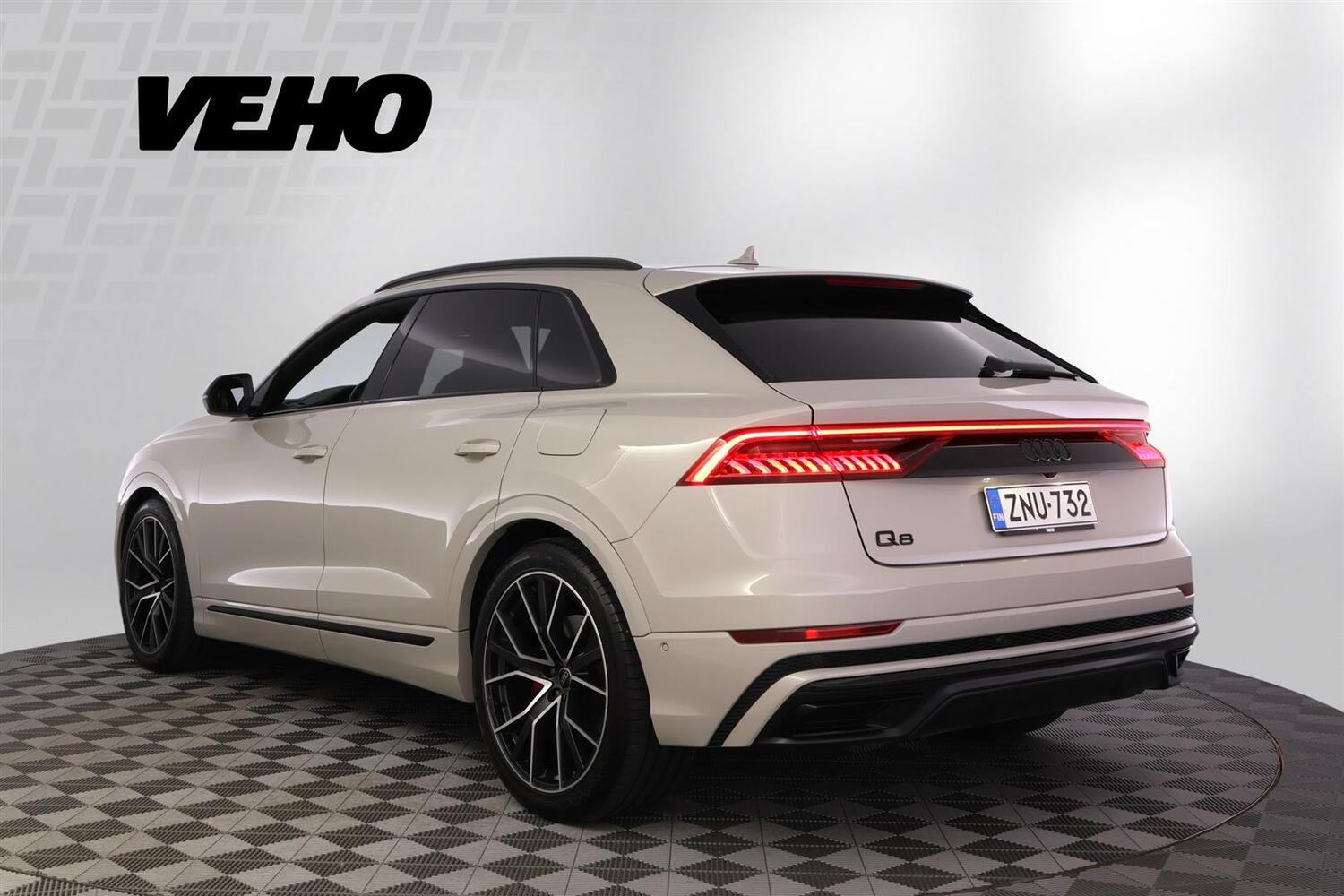 Audi Q8 vaihtoauto