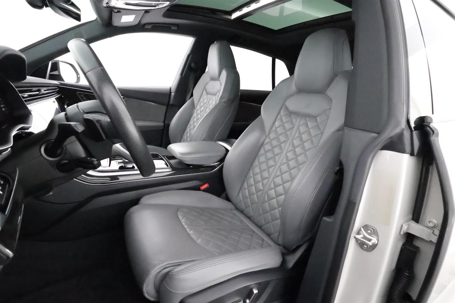 Audi Q8 vaihtoauto