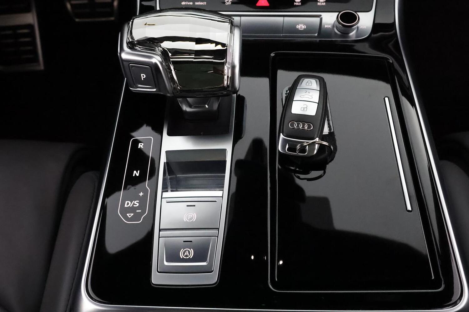 Audi Q8 vaihtoauto