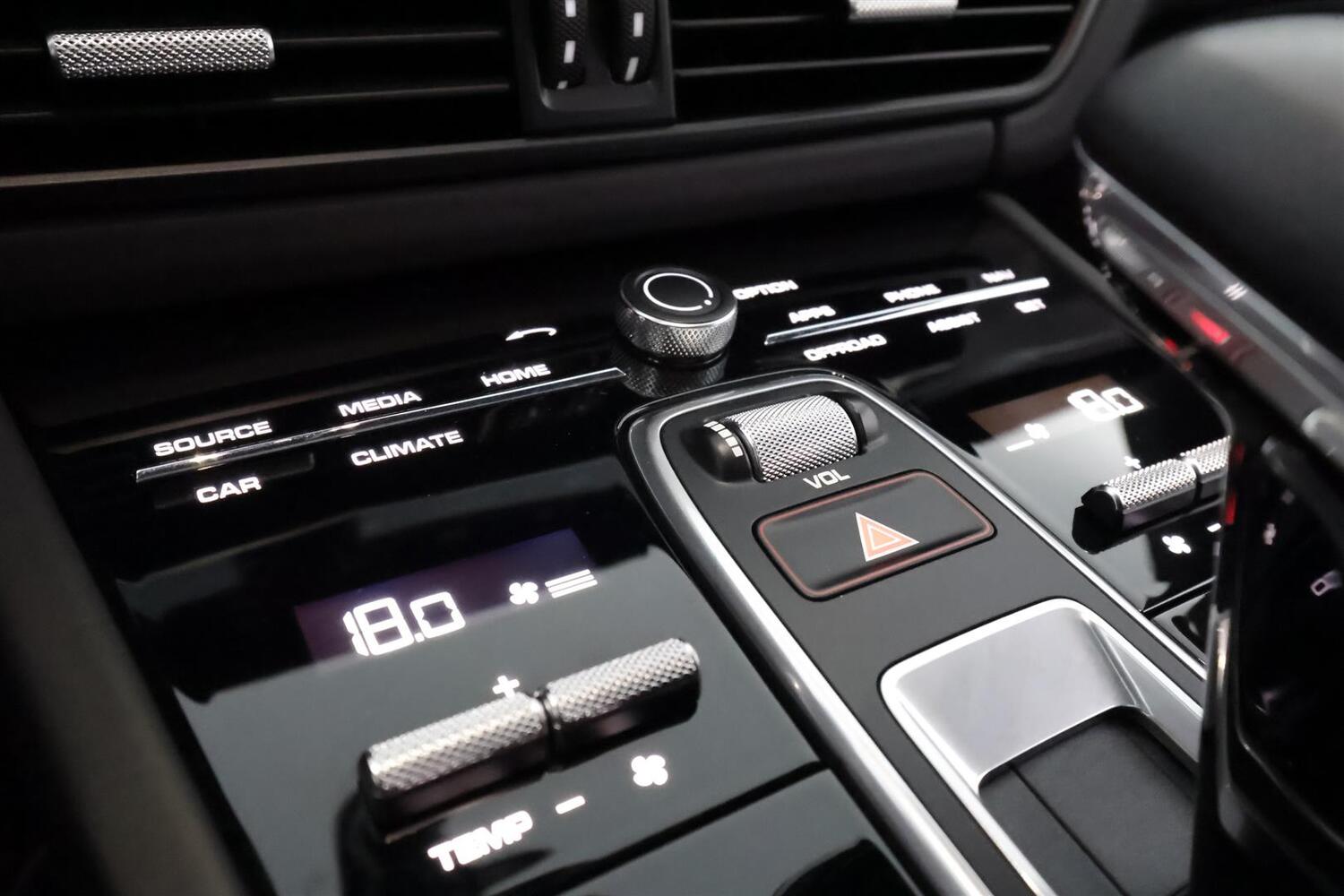Porsche Cayenne vaihtoauto