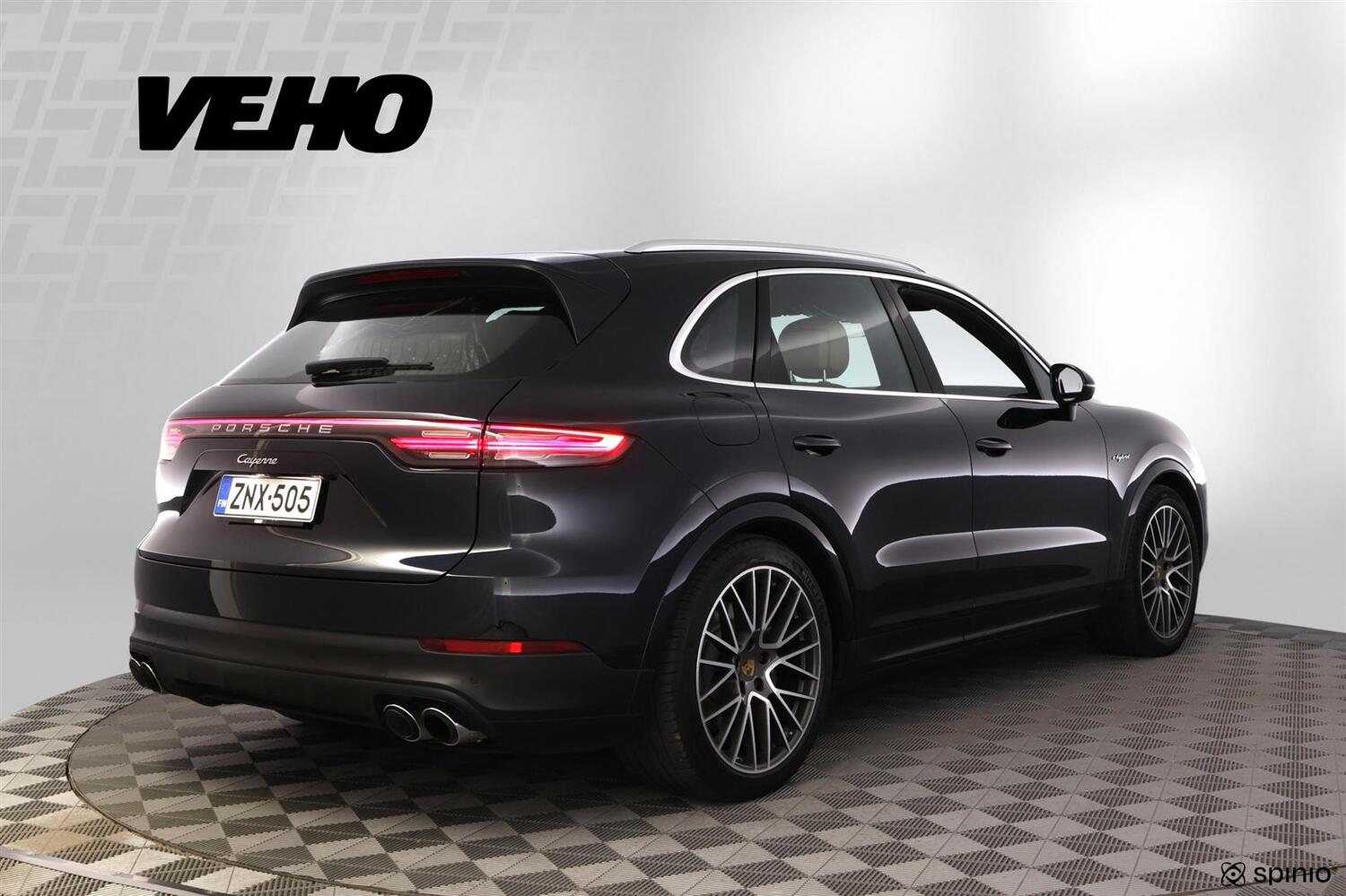 Porsche Cayenne vaihtoauto