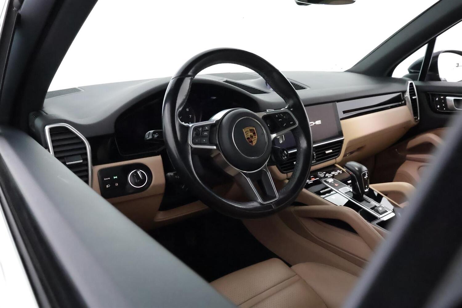 Porsche Cayenne vaihtoauto