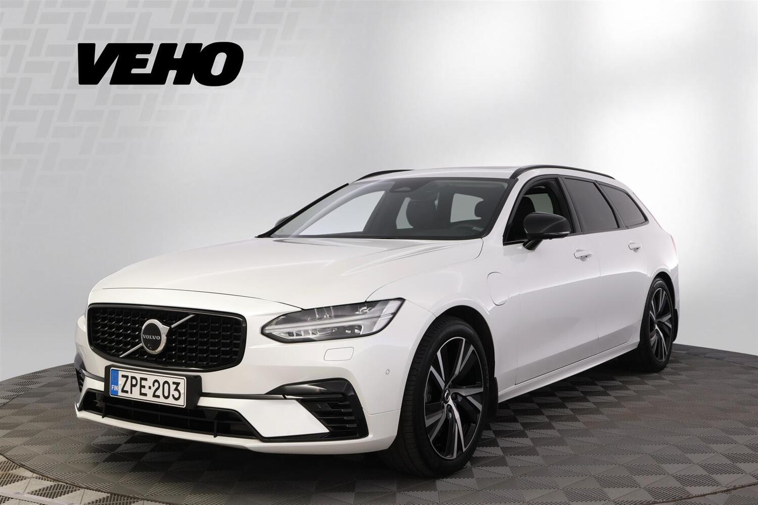 Volvo V90 vaihtoauto