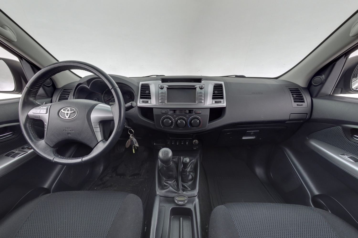 Toyota Hilux vaihtoauto