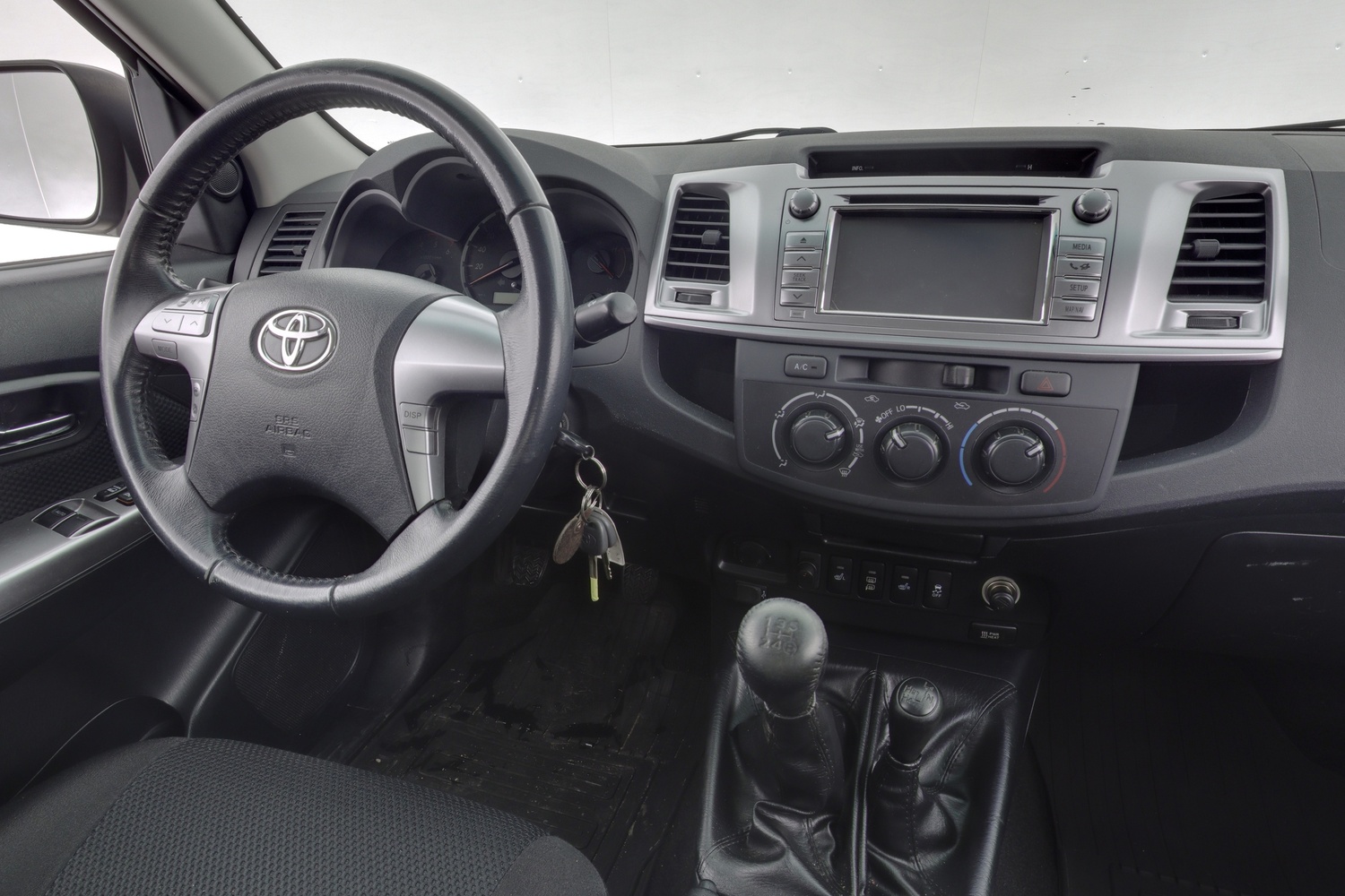Toyota Hilux vaihtoauto