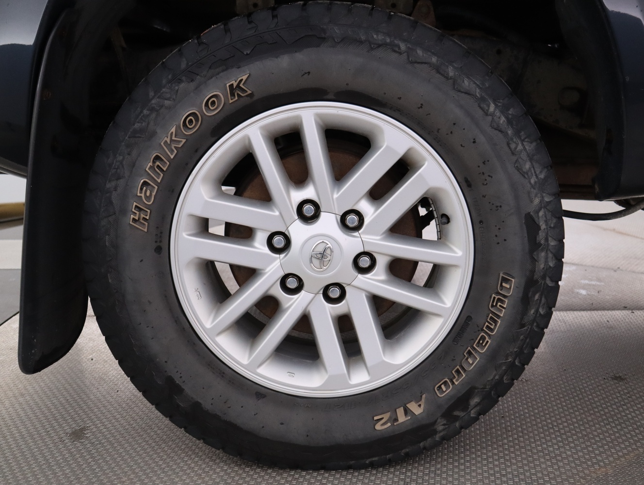 Toyota Hilux vaihtoauto