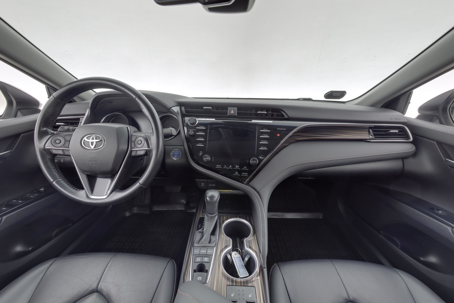 Toyota Camry vaihtoauto