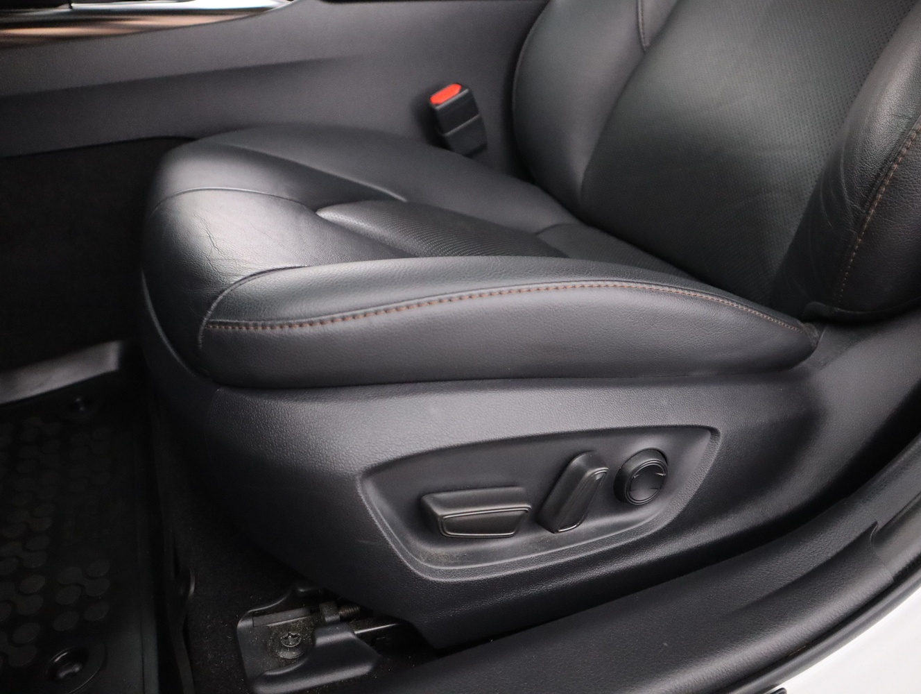 Toyota Camry vaihtoauto