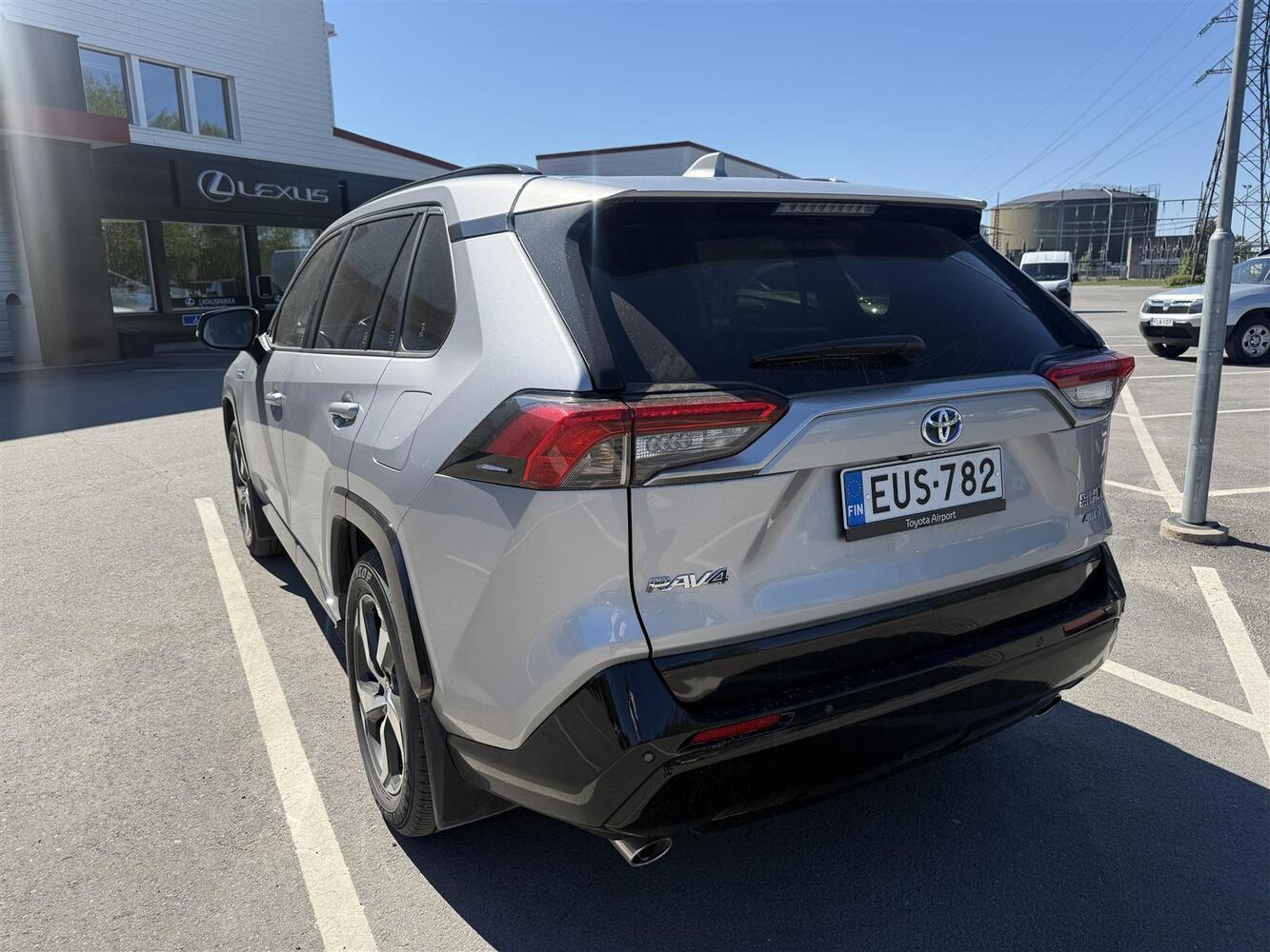 Toyota RAV4 vaihtoauto