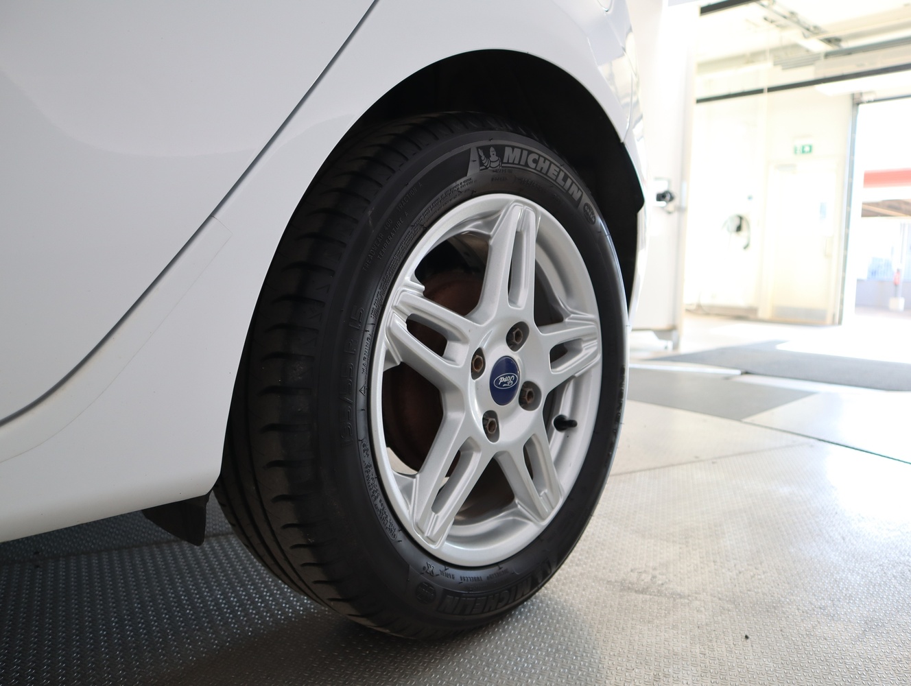 Ford Fiesta vaihtoauto