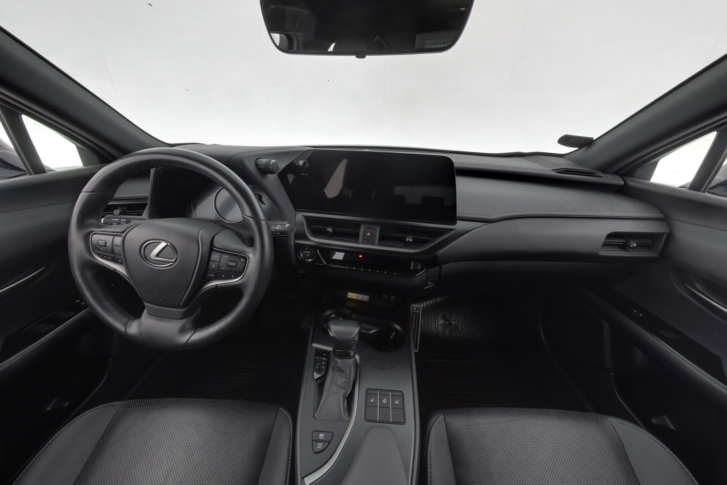 Lexus UX vaihtoauto
