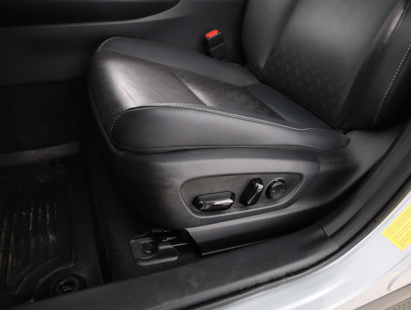 Lexus UX vaihtoauto