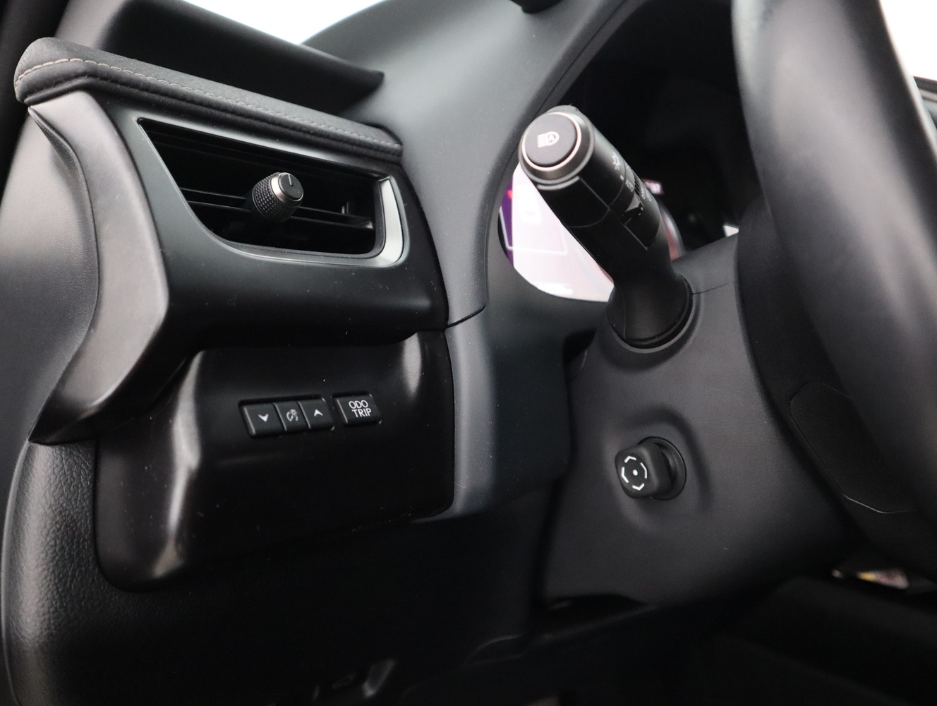 Lexus UX vaihtoauto