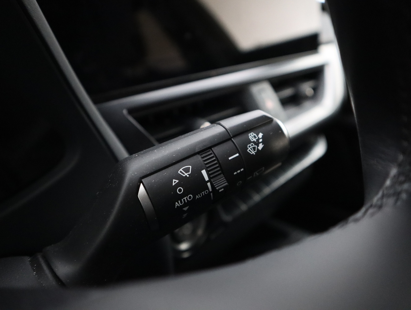 Lexus UX vaihtoauto