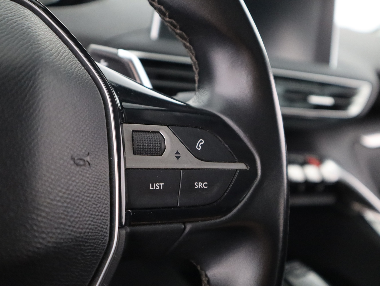 Peugeot 3008 vaihtoauto