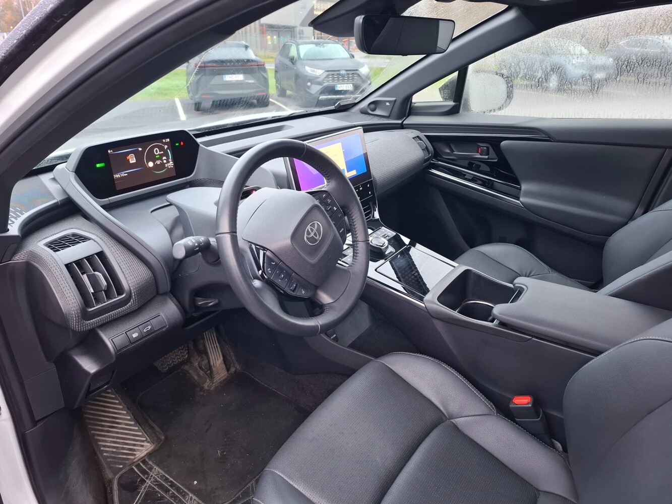 Toyota bZ4X vaihtoauto