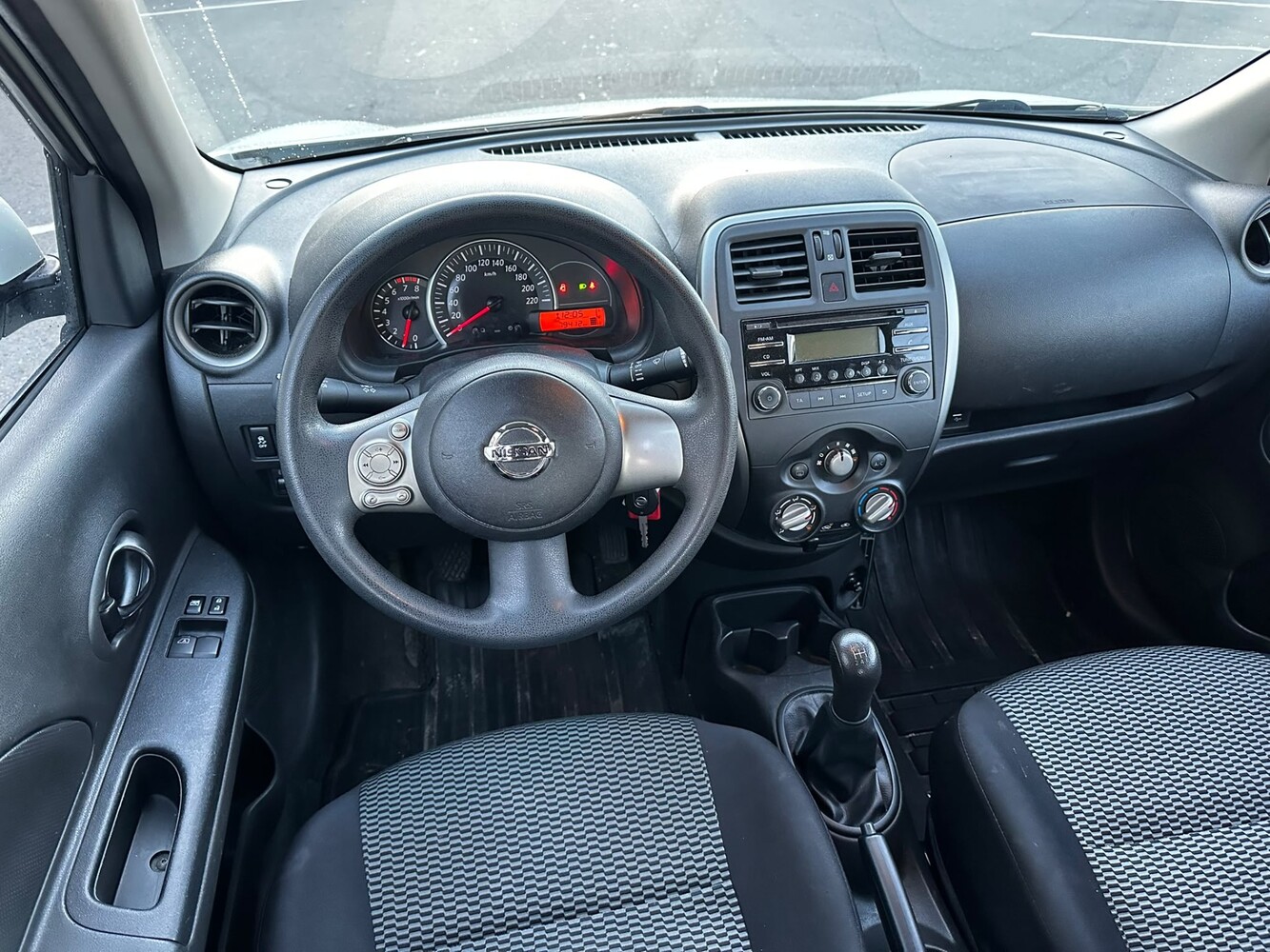 Nissan Micra vaihtoauto