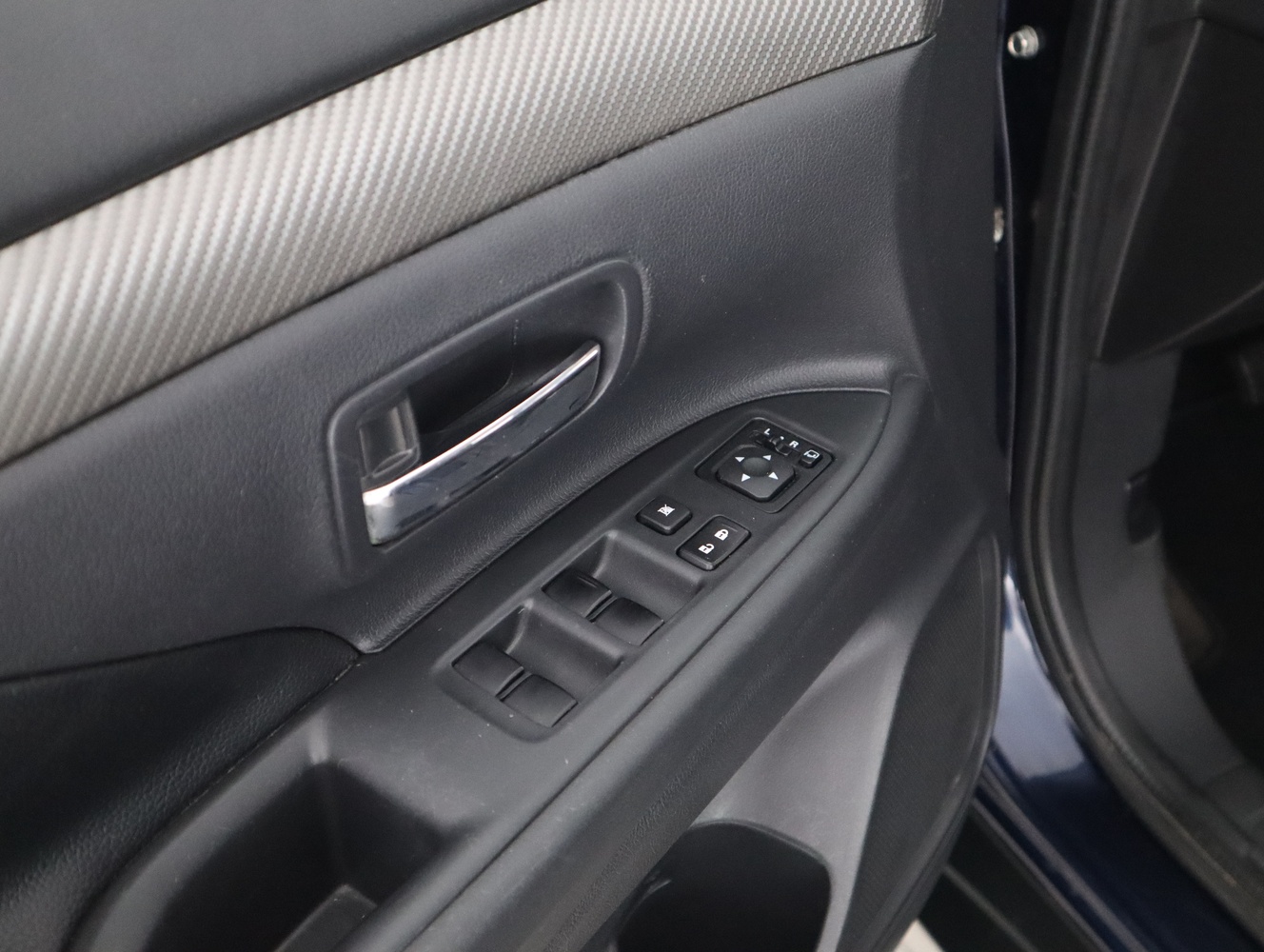 Mitsubishi Outlander vaihtoauto