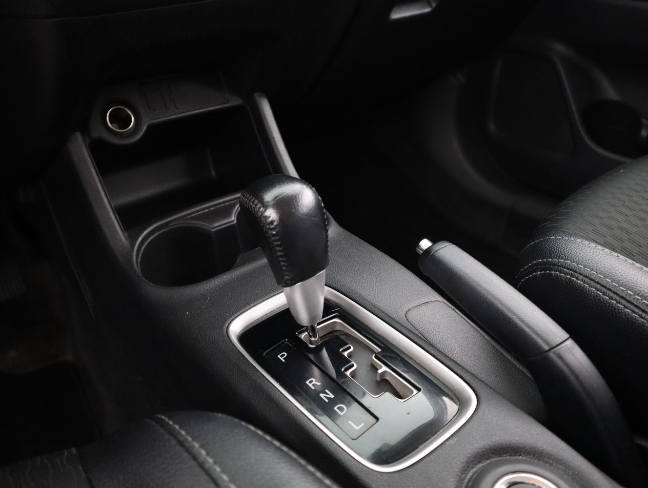 Mitsubishi Outlander vaihtoauto