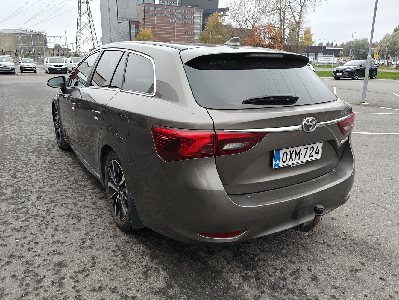 Toyota Avensis vaihtoauto