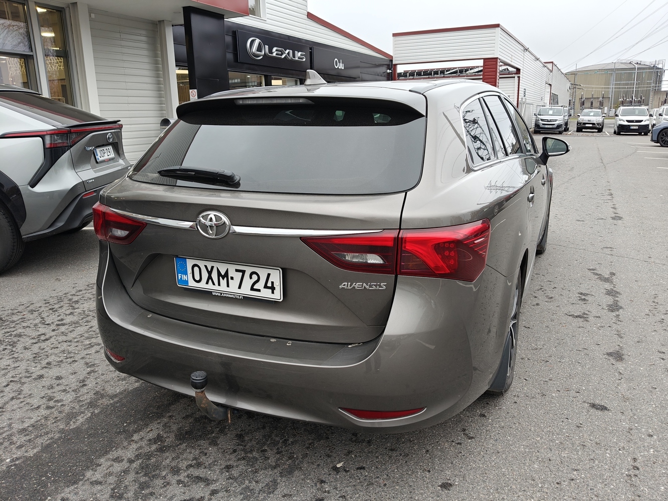 Toyota Avensis vaihtoauto