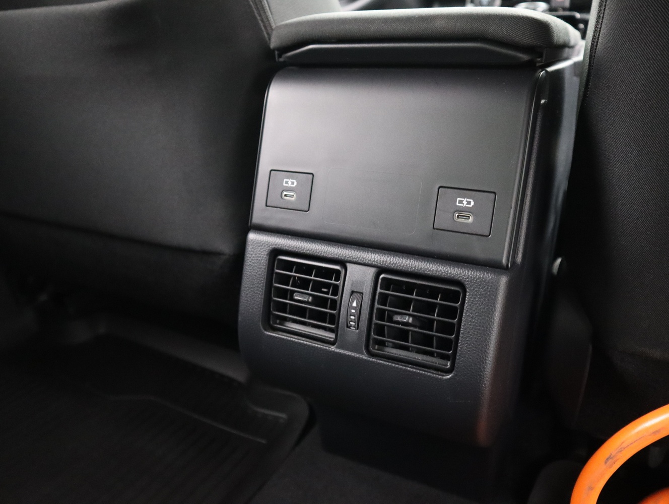 Toyota bZ4X vaihtoauto