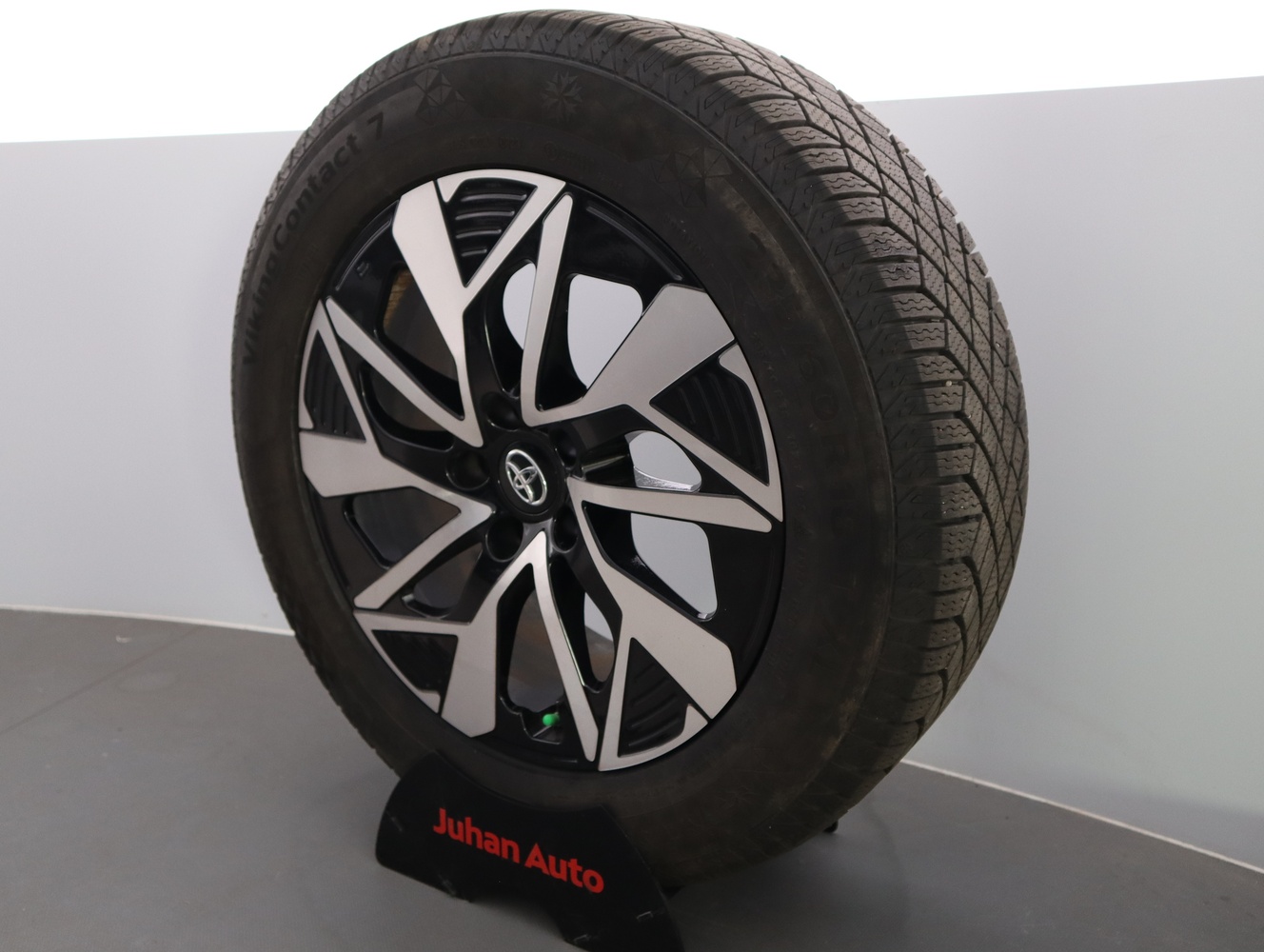 Toyota bZ4X vaihtoauto