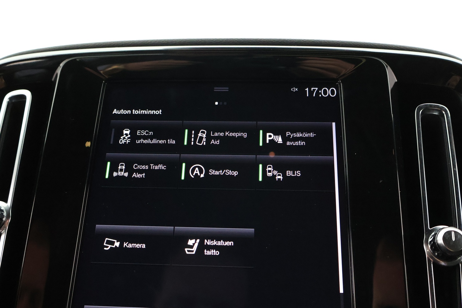 Volvo XC40 vaihtoauto