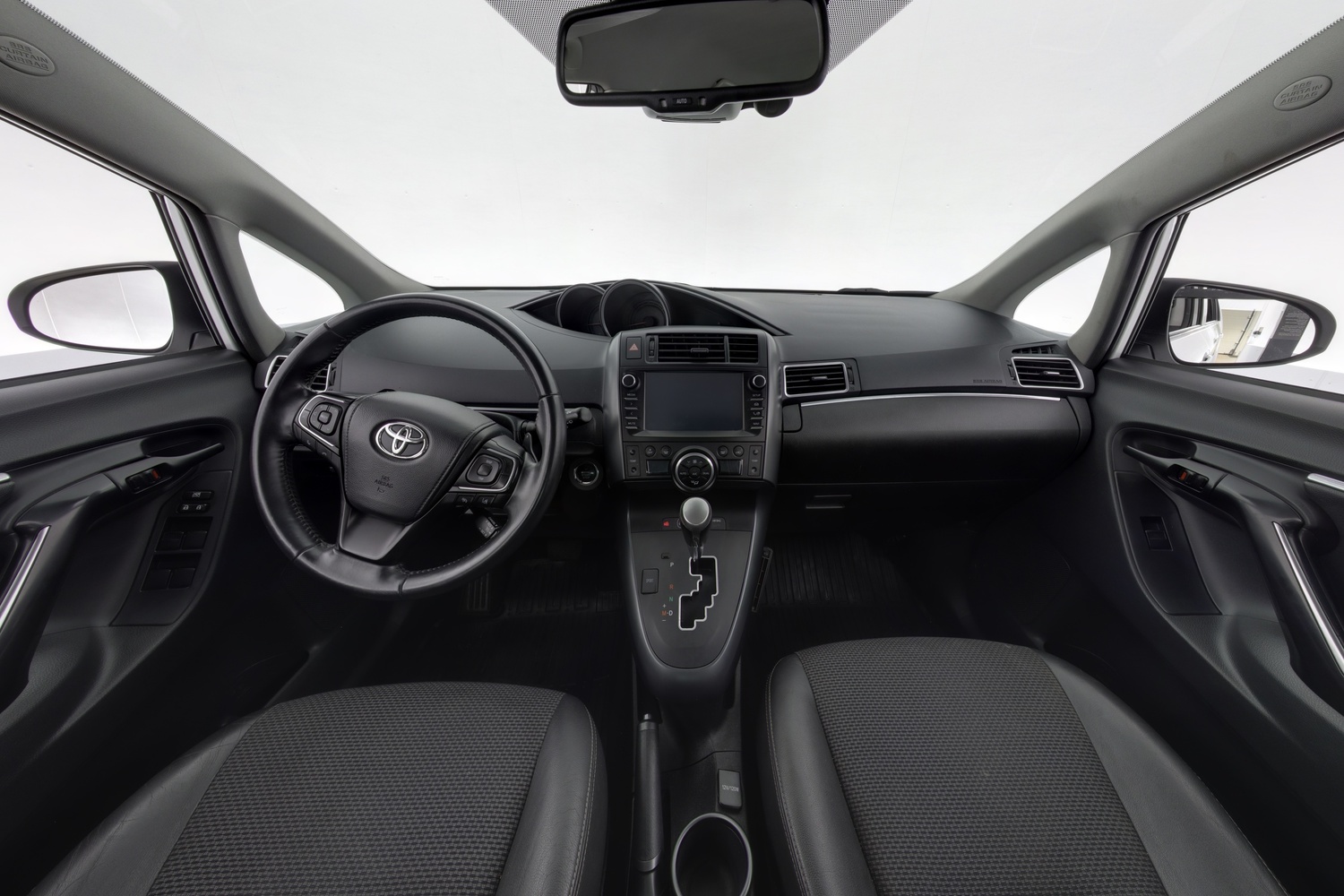 Toyota Verso vaihtoauto