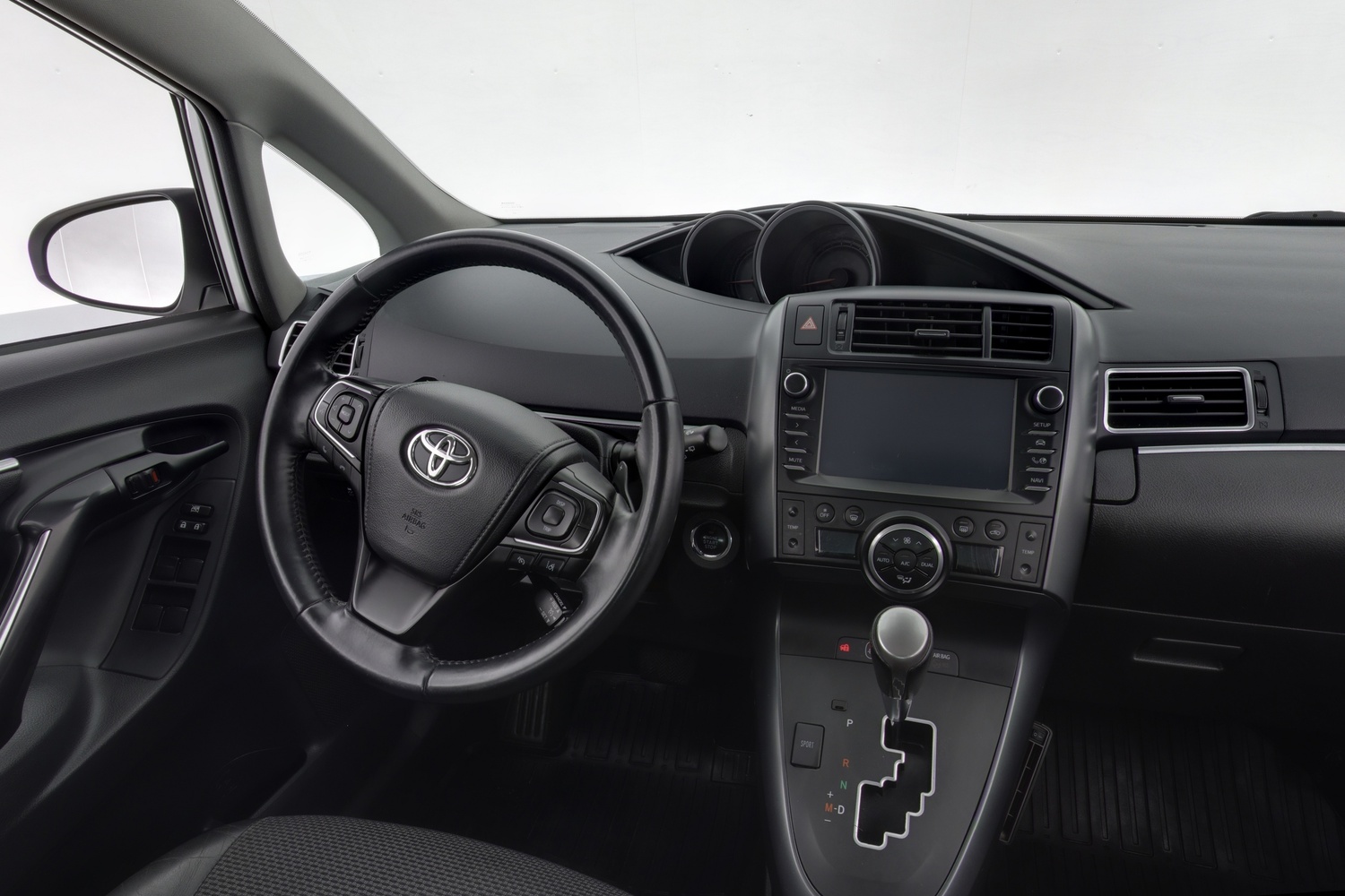 Toyota Verso vaihtoauto