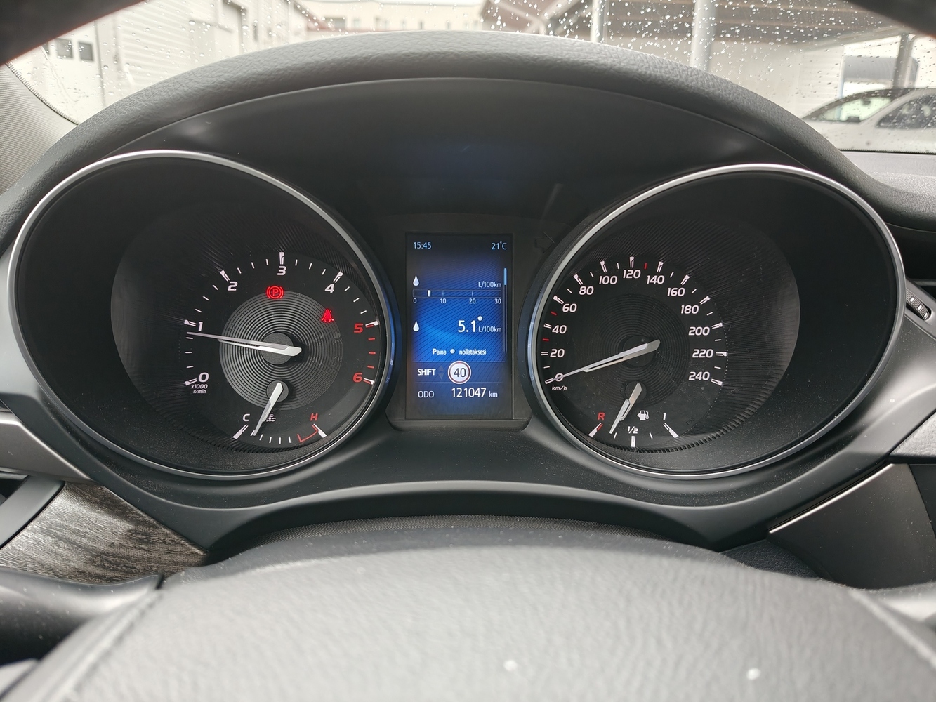 Toyota Avensis vaihtoauto