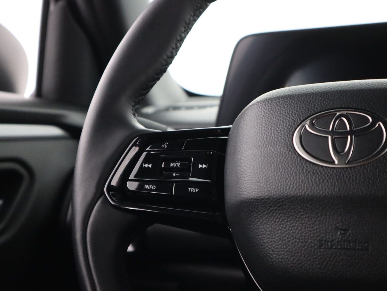 Toyota Urban Cruiser vaihtoauto