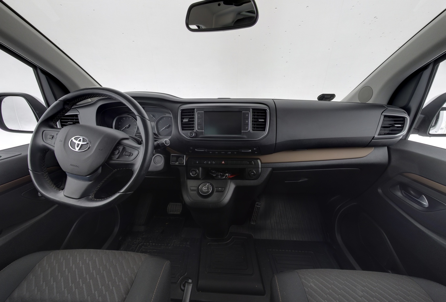 Toyota Proace Verso vaihtoauto