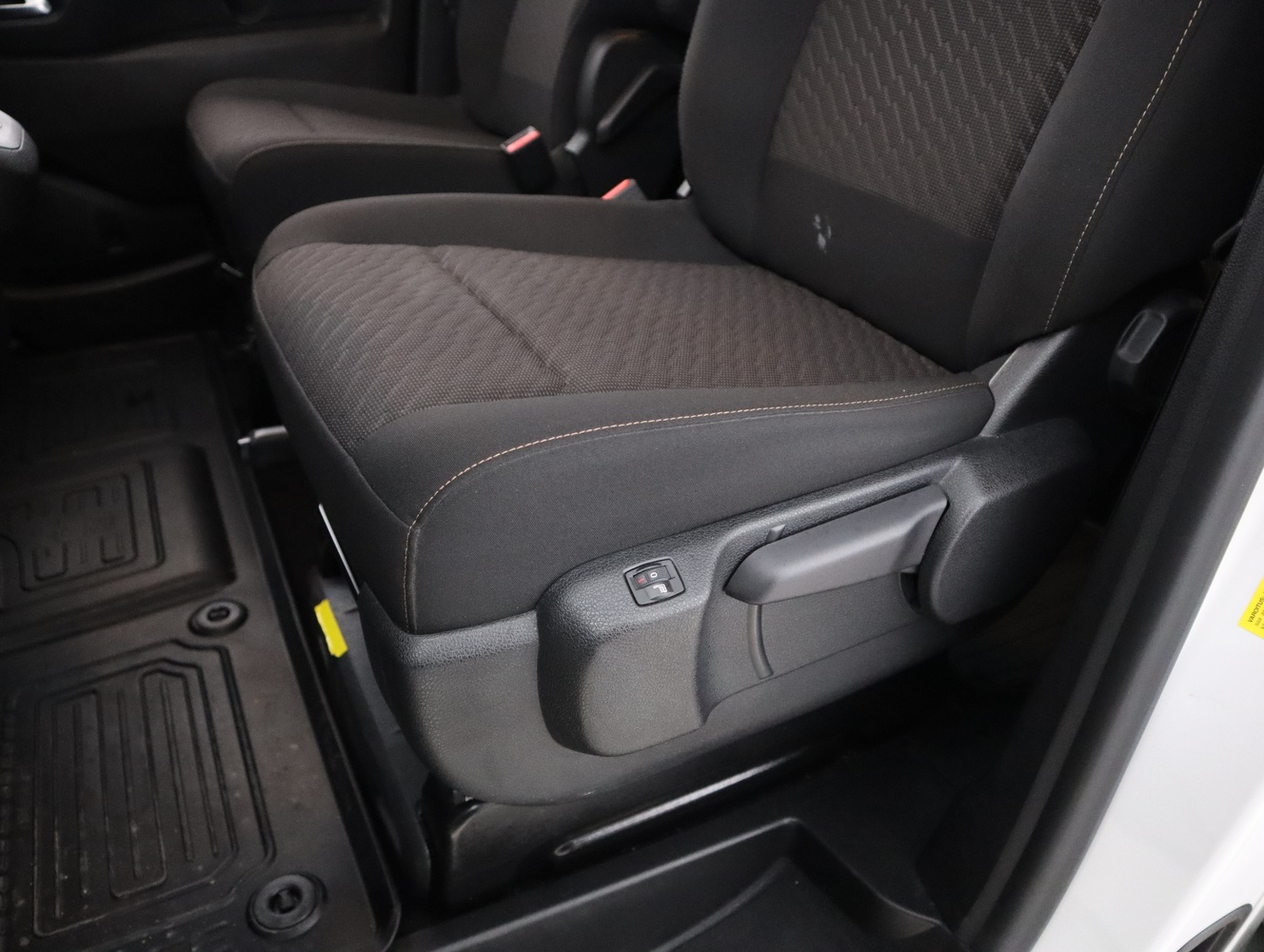 Toyota Proace Verso vaihtoauto